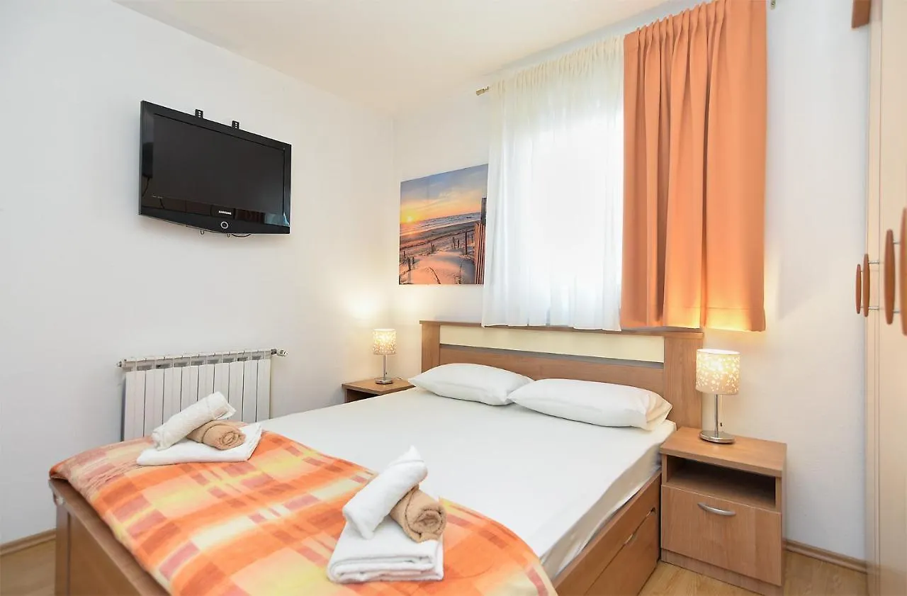 Apartment 2207 Pula