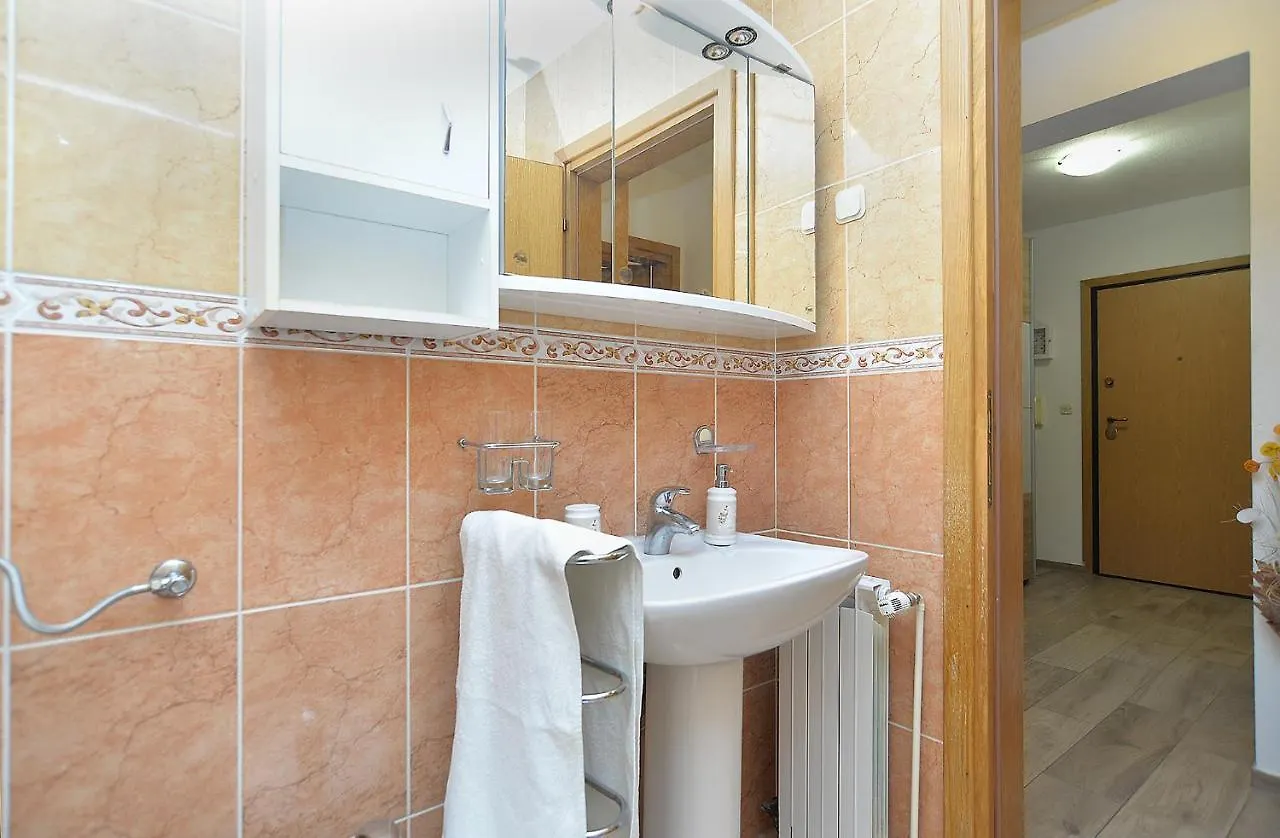 Apartment 2207 Pula