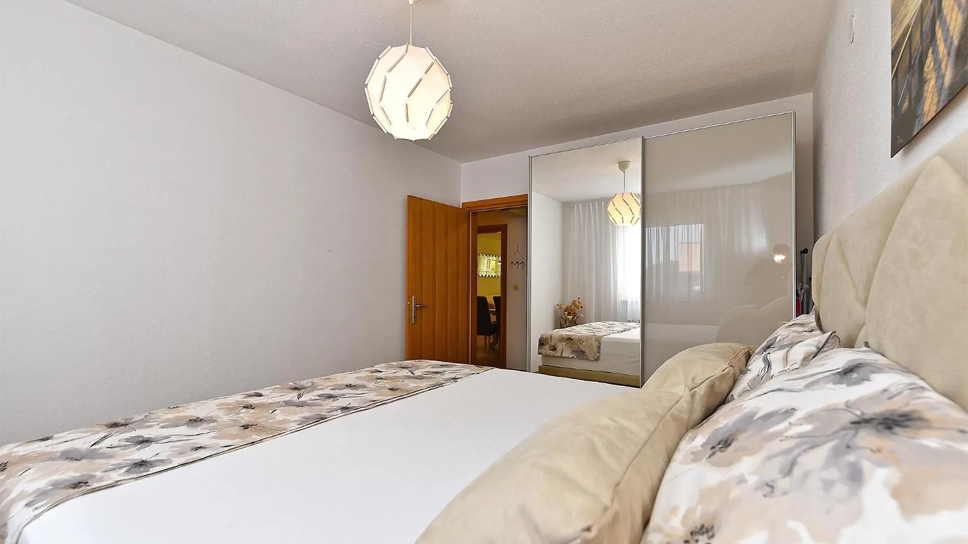 Apartment 2207 Pula