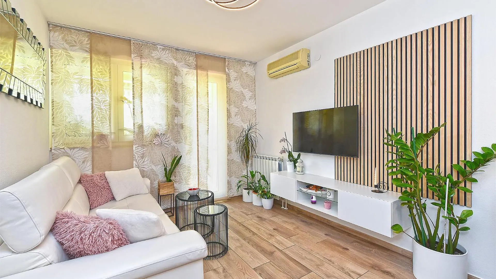 Apartment 2207 Pula