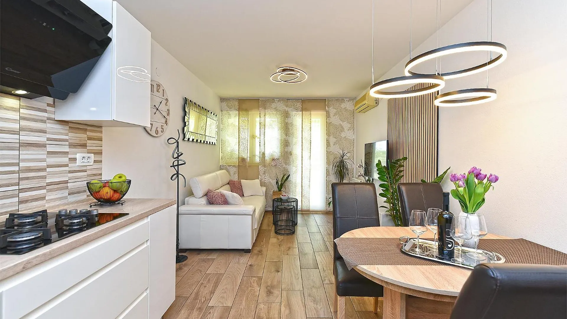 Apartment 2207 location